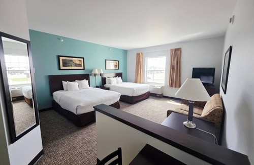 Minot Hotel | MainStay Suites Minot