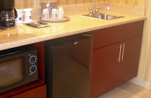 Westside Hotel | Making The Best Memories Along The Way! Indoor Pool, Pets Allowed, Free Parking!