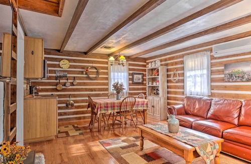 Medora Cabin | 'Maltese Ranch Cabin' Near Medora Attractions!