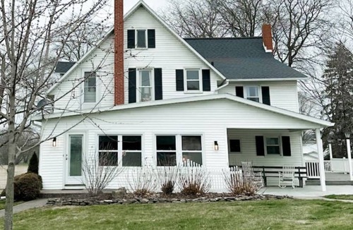 Sugarcreek House | Maple Lane Homestead