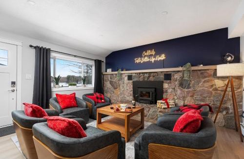 Bellaire House | Maple Street Retreat