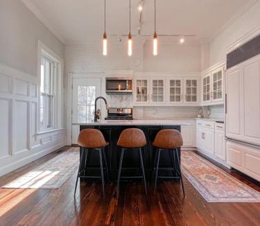 Northside District House | Maryland Luxury Downtown Manor
