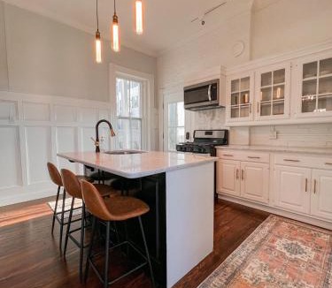 Northside District House | Maryland Luxury Downtown Manor