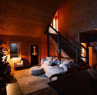 McArthur House | Memories at Hillside A Modern Cabin Hocking Hills