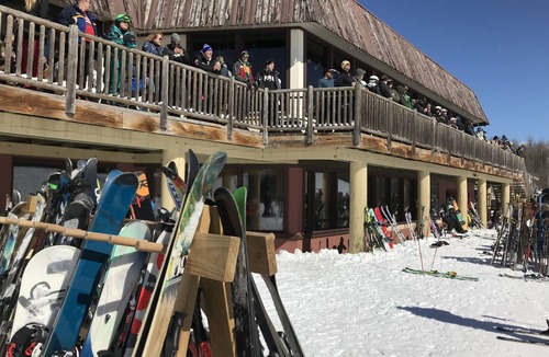 Bessemer Condo | Memories on the mountain: stunning ski in/ski out condo with two en-suite baths