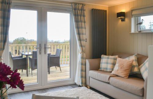 Westward House | Merlin's Cabin