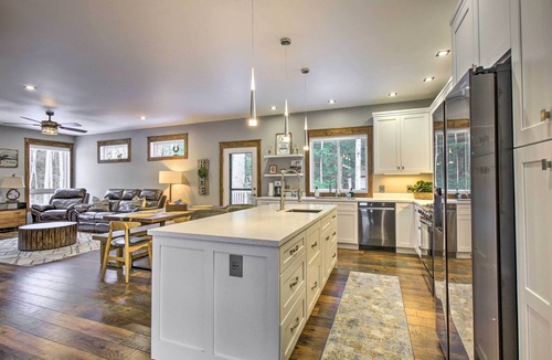 Traverse City House | Michigan Ski Base: Modern Home w/Games, Fire Pit