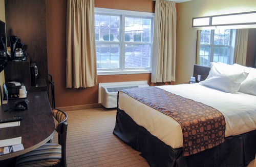 Mineralwells Hotel | Microtel Inn By Wyndham Mineral Wells/Parkersburg
