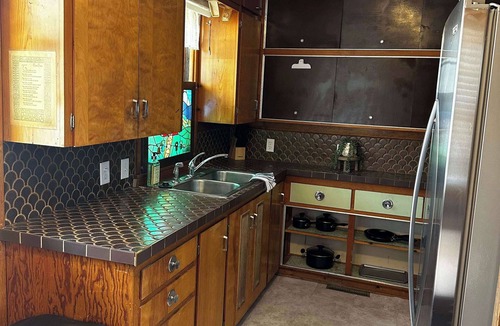 Wichita House | Mid-Century Modern 4BR WIF SmrtTV, Coffee Patio
