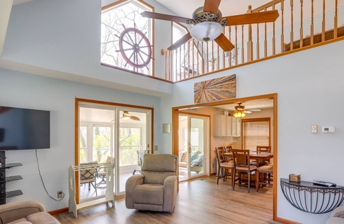 Put-in-Bay House | Middle Bass Vacation Rental - Lake Erie Access!