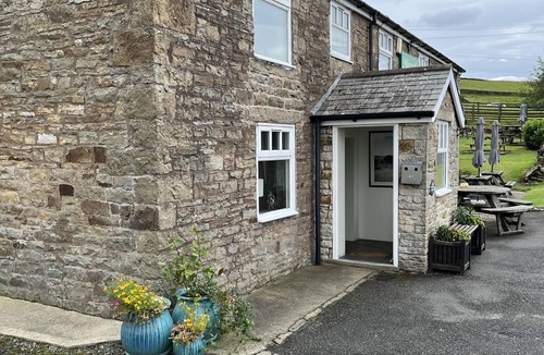 Haltwhistle Apartment | Milecastle Inn on Hadrian's Wall near Haltwhistle