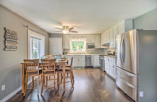 Garrison House | Mille Lacs Lake Home! Fishing Dock, Game-room, Amazing yard, Kayaks to enjoy!