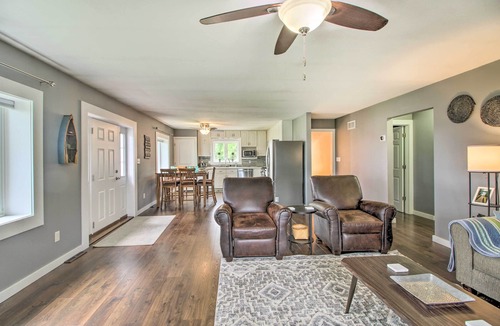 Garrison House | Mille Lacs Lake Home! Fishing Dock, Game-room, Amazing yard, Kayaks to enjoy!