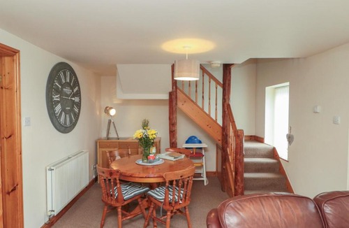 Hawsker House | Milton Cottage
