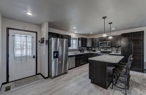 Rapid City House | Mini-Rushmore, Lots of Street Parking!