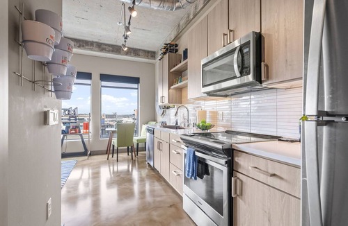 Warehouse District Apartment | MINNeSTAY* Sable 804 - One Bedroom | North Loop | Target Center