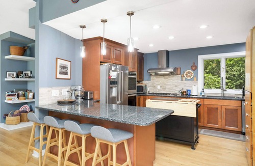 Minnetonka House | Minnetonka House on the Prairie