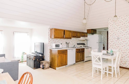 Grand Rapids Apartment | Mins to Local Shops, Brewery & More! Downtown 1BR Suite!