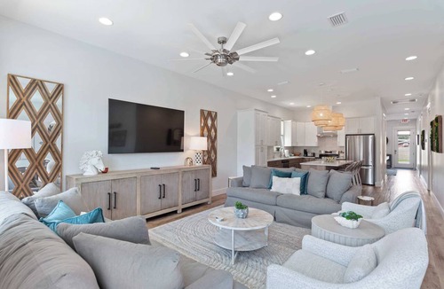 Miramar Beach House | Miramar Beach Retreat, Pool, Hot Tub & Game Rooms