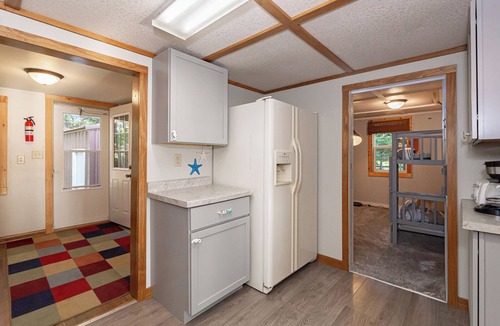 Harshaw House | Mitchell Lane Retreat
