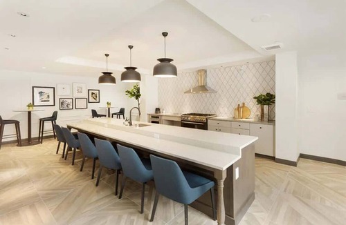 Uptown Apartment | Modern 1BR Uptown Spot Mins from Bde Maka Ska
