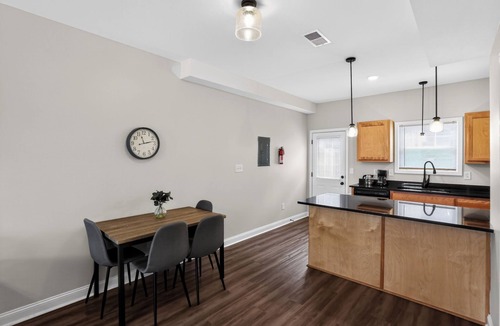 Clarksville Apartment | Modern 2br Townhome in Prime Location