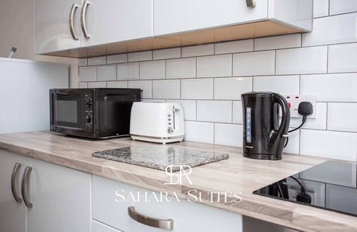 Blyth House | Modern 3BR Contractor Home | Blyth & Newcastle