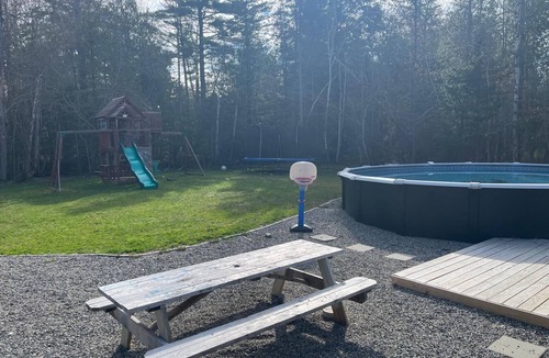 Bangor House | Modern 4 Bedroom House in Quiet Bangor Neighborhood
