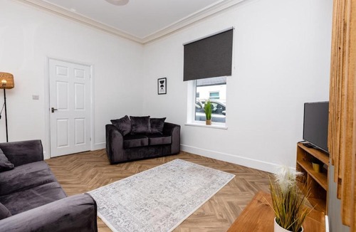 Sunderland Apartment | Modern 4Bed 2 Bath - Next to Stadium & City Centre