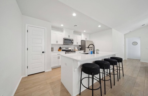 Tulsa House | Modern 4BR Tulsa Retreat for Groups Fire Pit + Game Room Walk to TU/Midtown