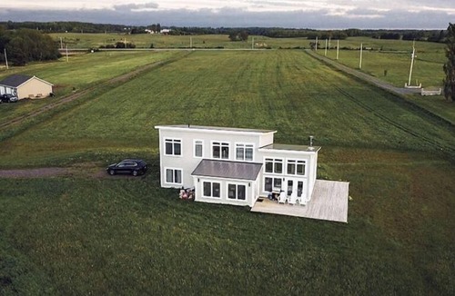 River John House | Modern Beachfront Property in the Northumberland Strait
