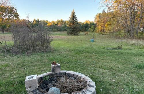 Lexington House | Modern Cozy Lake Escape with Beach Access and Fire Pit