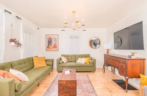 Appleton House | Modern Downtown Living-Appleton