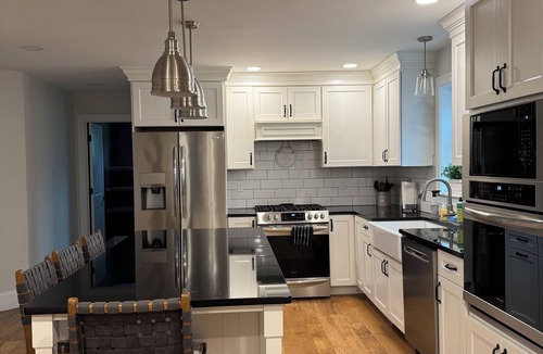 Jefferson House | Modern Farmhouse Close to Mt. Wachusett