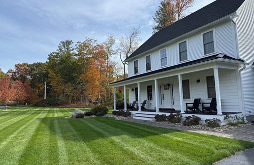 Jefferson House | Modern Farmhouse Close to Mt. Wachusett