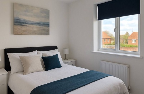 Hetton-le-Hole House | Modern Houghton-le-Spring stay near Durham