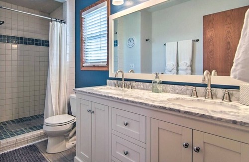 Zenda House | Modern Lake Geneva Home - 1 Mi to Boat Launch