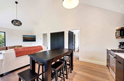 Egg Harbor Apartment | Modern Loft Suite · Walk to Downtown Egg Harbor
