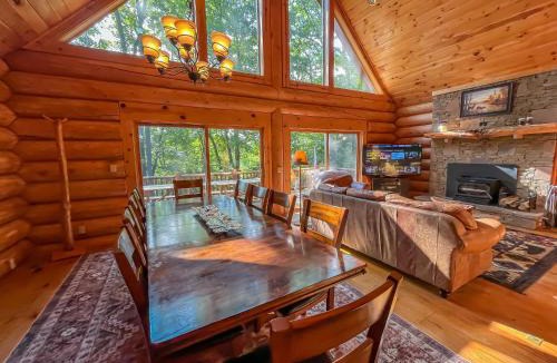 McHenry Villa | Modern Log Cabin: Pet Friendly Hot Tub