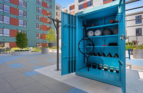 Revere Apartment | Modern Revere 2BR w/Spa, W/D, Swimming Pool & Gym, by Blueground