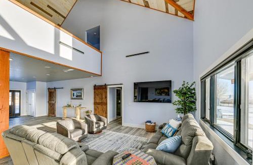 Fort Peck House | Modern & Spacious Luxe Home in Remote Fort Peck!