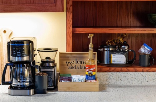 Mexican War Streets House | Modern Traveler`s Loft| Walkable, Pet-Friendly