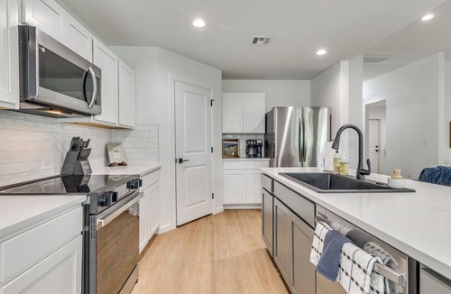 Tulsa House | Modern Tulsa New Build | Downtown & Cherokee