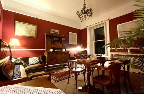 Moffat Hostel | Moffat Independent Hostel