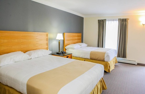 Brunswick Hotel | Moonlight Inn