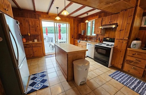 Hammondsport Cottage | Moonshine Cottage on the Lake. Relax, swim, fish or just enjoy the view.