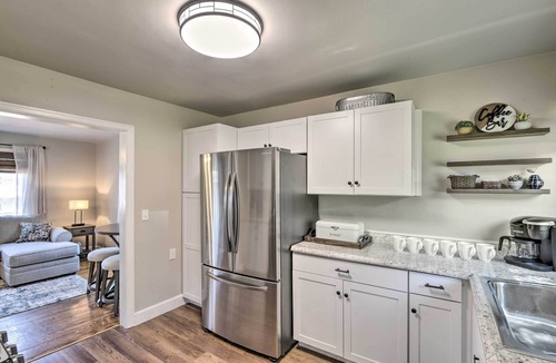 Morgantown House | Morgantown Home w/Patio: Near WVU Football!