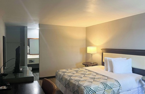 Borger Hotel | Motel 6 Borger, TX – Boom Town
