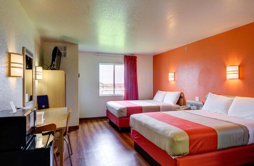 El Reno Hotel | Motel 6-El Reno, OK