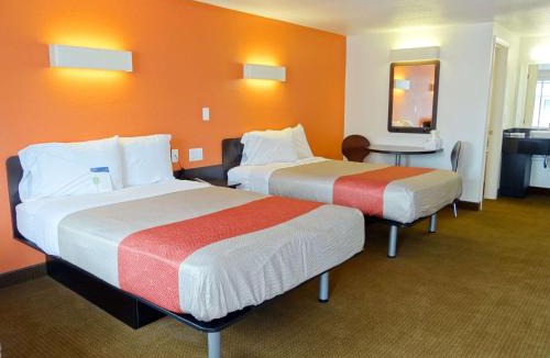 Erie Hotel | Motel 6-Erie, PA